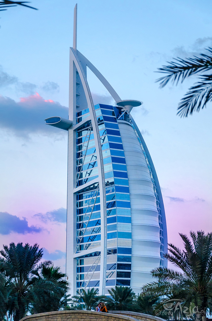 Burj Al Arab - najbardziej luksusowy hotel na świecie
